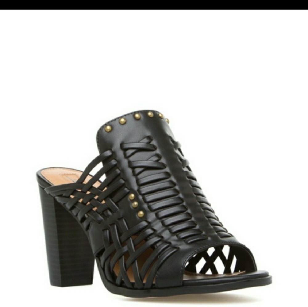 Leila Stone Sandals